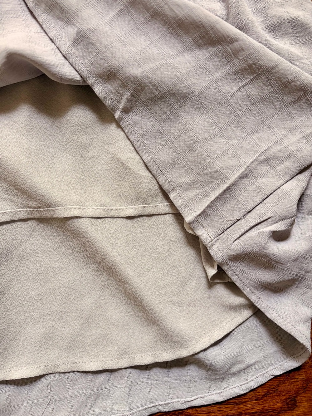 Casual Collar Peplum Blouse in Light Gray - Picture 9 of 11